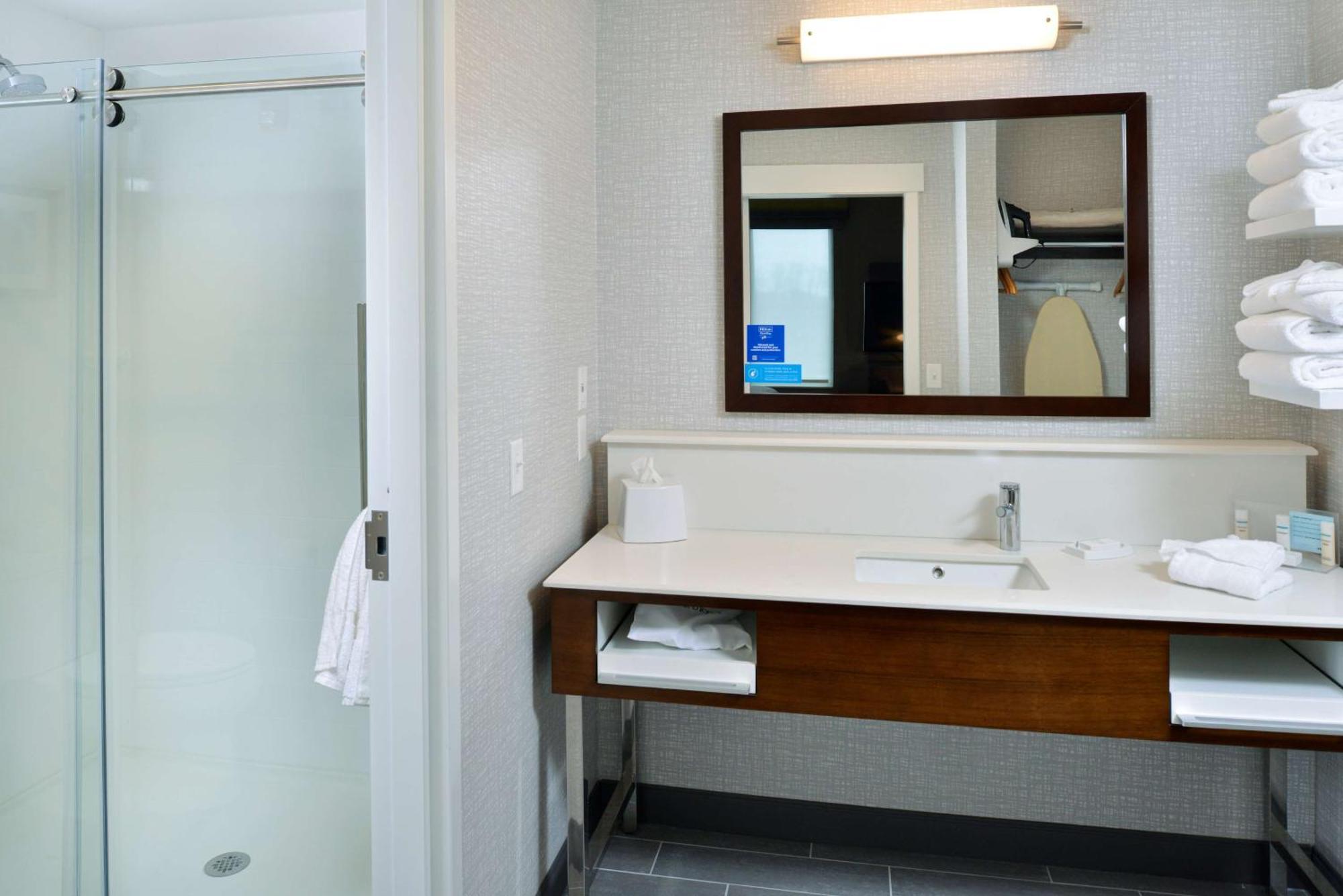 Hampton Inn & Suites Adrian, Mi Экстерьер фото