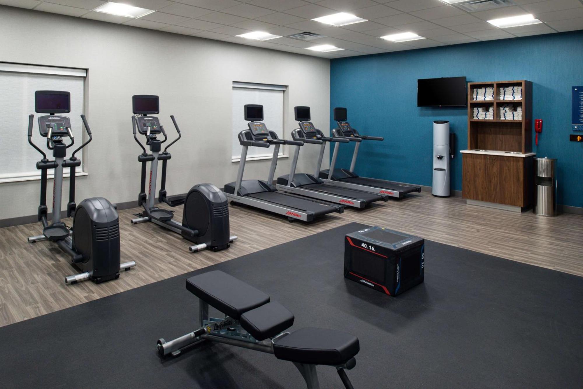 Hampton Inn & Suites Adrian, Mi Экстерьер фото