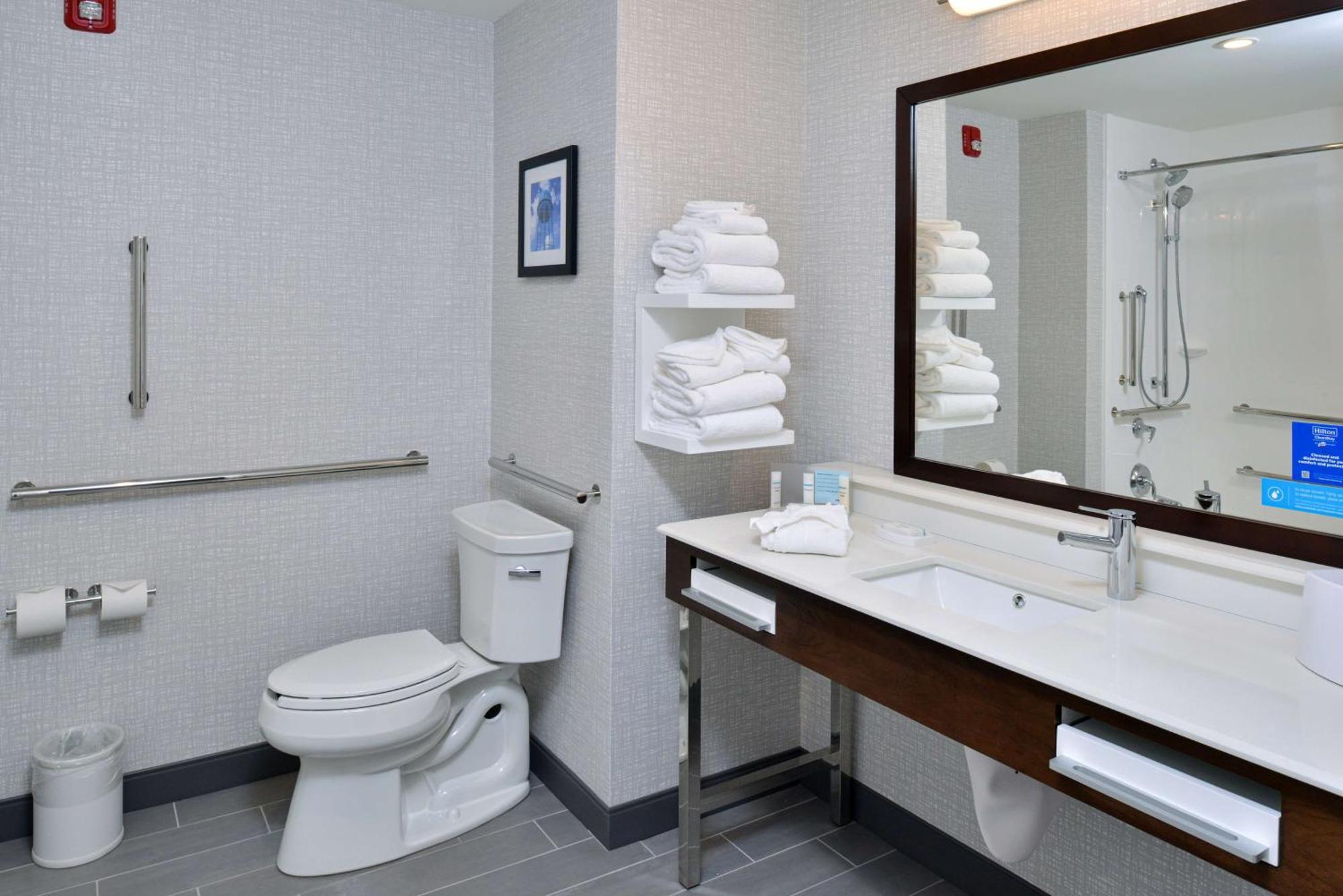 Hampton Inn & Suites Adrian, Mi Экстерьер фото