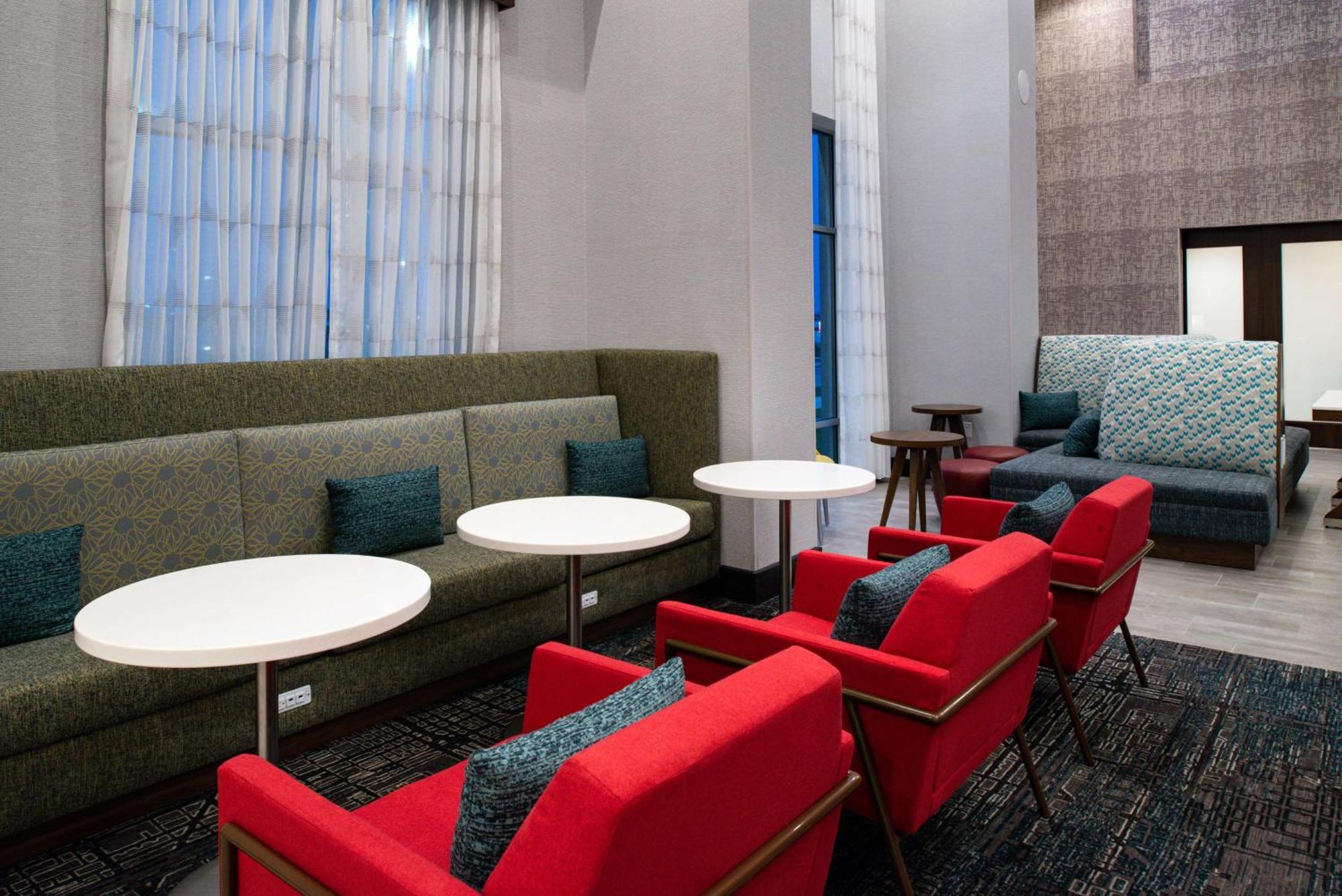 Hampton Inn & Suites Adrian, Mi Экстерьер фото